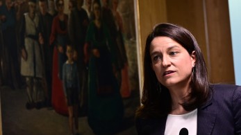Νίκη Κεραμέως: Οι 5 στόχοι του υπουργείου Εργασίας για το 2025 (Vid)
