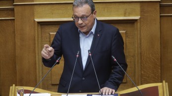 Προπαγάνδα Φάμελλου για κράτος δικαίου με επίθεση λάσπης στη Νέα Δημοκρατία