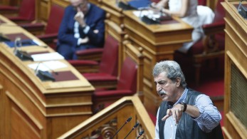 Χυδαιότητες Πολάκη: έκανε μπούλινγκ σε συνεργάτιδα υπουργού - Έβαλε τα κλάματα η Αθηνά Λινού και ζήτησε συγγνώμη (vid)