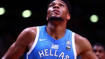 Αντετοκούνμπο και Ντρισμπιώτη οι σημαιοφόροι στην τελετή έναρξης των Ολυμπιακών Αγώνων