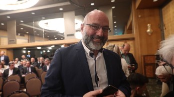 Γερουλάνο στηρίζει ο Αρναούτογλου: Η καλύτερη επιλογή για ολική επαναφορά στο ΠΑΣΟΚ