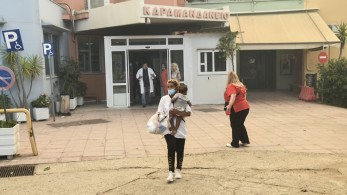 Φωτιά στην Πάτρα: αναστέλλεται η λειτουργία του Καραμανδάνειου μέχρι να αποκατασταθούν οι ζημιές