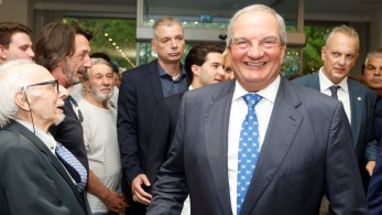 Σε ψαροταβέρνα της Ραφήνας ο Καραμανλής με Παπαχρήστο και Κοττάκη