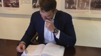 Στέφανε, άκουσες κάτι για το Μάτι;