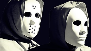 Novartis: Οι σκευωροί, τα αργύρια και δύο γιάφκες