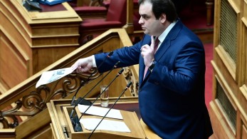 Πιερρακάκης: επίθεση στον ΣΥΡΙΖΑ για το ψηφιακό σχολείο
