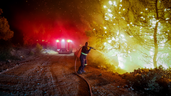 Χωρίς ενεργό μέτωπο οι φωτιές σε Εύβοια και Ρέθυμνο