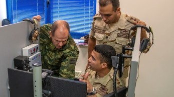 Συνάντηση αρχηγών Στόλου Ελλάδας-Τουρκίας