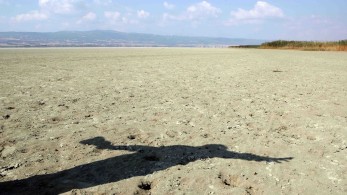 Αντιπολίτευση θολών νερών