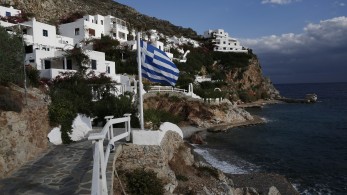 Τήλος: δεν τους συγκινεί το νησί-πρότυπο