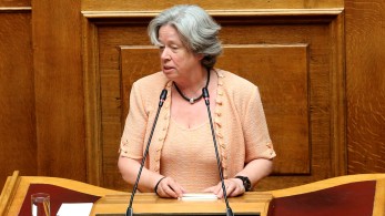 Εκτός ΚΟ ΣΥΡΙΖΑ η Αθηνά Λινού: τη διέγραψε ο Κασσελάκης, χαίρεται ο Πολάκης Εκτός ΚΟ ΣΥΡΙΖΑ η Αθηνά Λινού: τη διέγραψε ο Κασσελάκης, χαίρεται ο Πολάκης