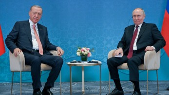 Πούτιν και Ερντογάν συζήτησαν για τη Μέση Ανατολή και συμφώνησαν να συναντηθούν Πούτιν και Ερντογάν συζήτησαν για τη Μέση Ανατολή και συμφώνησαν να συναντηθούν
