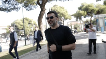 Κικίλιας για φωτιά στον Βαρνάβα: Βλέπουμε τι μπορεί να πήγε λάθος και προσπαθούμε να στηρίξουμε κι άλλο επιχειρησιακά την Πυροσβεστική (vid)