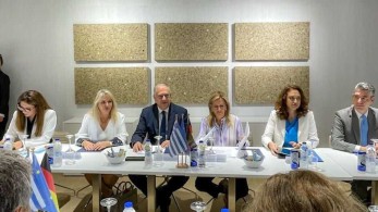 Συνάντηση Τάκη Θεοδωρικάκου  με τον Γερμανό αντικαγκελάριο Ρόμπερτ Χάμπεκ