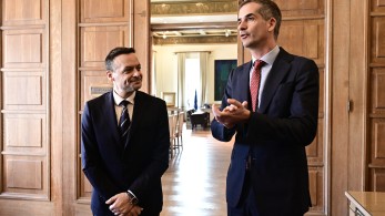 Κόντρα Δούκα - Μπακογιάννη στο δημοτικό συμβούλιο για τα πλημμυρικά προβλήματα στην Αθήνα