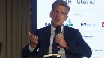 Άκης Σκέρτσος: Υπό εξέταση η αυστηροποίηση των ποινών για την πώληση αλκοόλ σε ανηλίκους