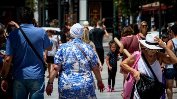 Καύσωνας και υγεία: οδηγίες για την αποφυγή θερμικής καταπόνησης Καύσωνας και υγεία: οδηγίες για την αποφυγή θερμικής καταπόνησης