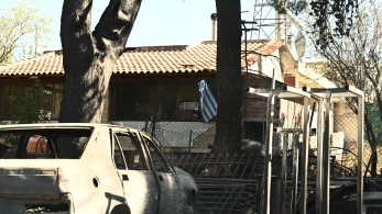 Φωτιές στην Αττική: ξεκίνησαν οι πληρωμές πρώτης αρωγής - Καταβλήθηκαν 543.000 ευρώ