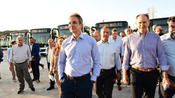 Κυριάκος Μητσοτάκης: Επενδύουμε συστηματικά στα ΜΜΜ - Στους δρόμους 30 νέα αστικά λεωφορεία