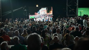 ΠΑΣΟΚ: προβάδισμα Δούκα σε νέα δημοσκόπηση - Δεύτερος ο Ανδρουλάκης