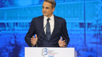 Μήνυμα Μητσοτάκη σε διαπλεκόμενους καναλάρχες: Εμείς λογοδοτούμε μόνο στον λαό