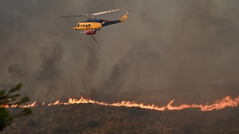 Φωτιά στον Βαρνάβα: νέο μήνυμα 112 για απομάκρυνση από το Μικροχώρι προς Καπανδρίτι και Αφίδνες