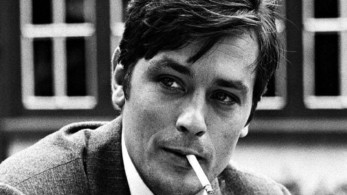 Γαλλία: ο καλλιτεχνικός κόσμος αποχαιρετά τον Αλέν Ντελόν