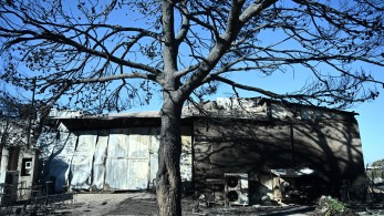 ΥΠΕΣ: έκτακτη χρηματοδότηση 4,7 εκατ. ευρώ στους πληγέντες δήμους από την πυρκαγιά