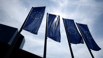 Σινιάλο για ταχύτερες μειώσεις επιτοκίων