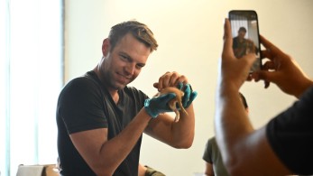 Μάθημα πρώτο: Στέφανε, δεν είναι υπουργός Προστασίας του Πολίτη ο Κικίλιας