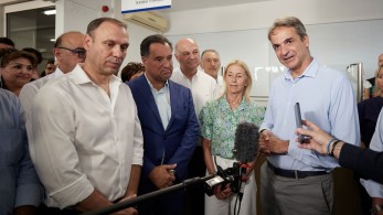 Τα εύσημα Μητσοτάκη σε Τσιάρα για την πανώλη