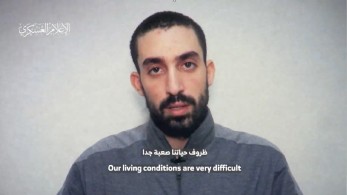 Νέο βίντεο με έναν από τους έξι ομήρους που βρέθηκαν νεκροί στη Γάζα από τη Χαμάς