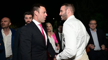 Προκαλεί ξανά ο Νίκος Παππάς με ευθεία επίθεση στην κυβέρνηση (vid)