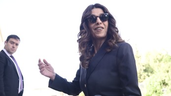 Στα χέρια της Πόπης (Τσαπανίδου) το μέλλον του Κασσελάκη