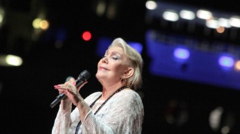 Πήρε εξιτήριο η Μαρινέλλα και γύρισε στο σπίτι της