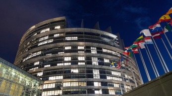 Κομισιόν: Η Ρωσία μιλά τη γλώσσα της βίας και του τρόμου - Έρχεται νέο πακέτο κυρώσεων Κομισιόν: Η Ρωσία μιλά τη γλώσσα της βίας και του τρόμου - Έρχεται νέο πακέτο κυρώσεων