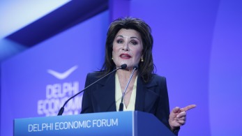 Η διαπλοκή και το «φαβορί» Γιάννα