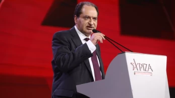 Ο Σπίρτζης είπε αυτό που σκεφτόμαστε όλοι: Φαιδρό το τραγούδι - ύμνος του Κασσελάκη