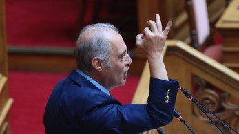 Τραμπ-Βελόπουλος: ούνα ράτσα, ούνα φάτσα