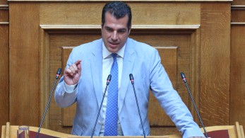 Βουλή: σκληρή απάντηση Πλεύρη στους προσβλητικούς χαρακτηρισμούς από τον Καζαμία Βουλή: σκληρή απάντηση Πλεύρη στους προσβλητικούς χαρακτηρισμούς από τον Καζαμία