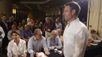 Ο Κασσελάκης «είναι εδώ», ο ΣΥΡΙΖΑ είναι αλλού…