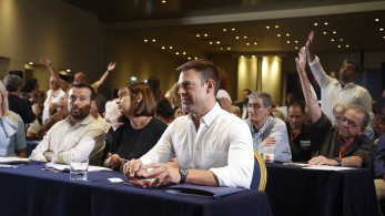 Οι απειλές του Στέφανου Κασσελάκη και τα οικονομικά του ΣΥΡΙΖΑ