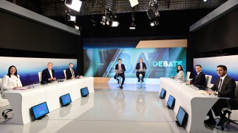 Debate: το ΠΑΣΟΚ είναι εδώ, αλλά δεν ξέρει πού να πάει… Debate: το ΠΑΣΟΚ είναι εδώ, αλλά δεν ξέρει πού να πάει…