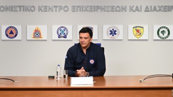 Βασίλης Κικίλιας για τη φωτιά στην Κορινθία: Πολύ δύσκολη η κατάσταση