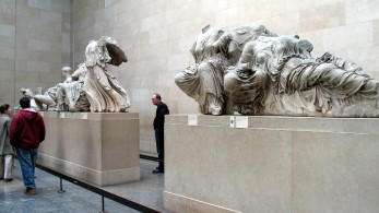 Γλυπτά του Παρθενώνα: καμία συζήτηση με την Ελλάδα δεν έχει κάνει η νέα υπουργός πολιτισμού της Βρετανίας