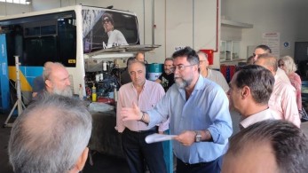 Ενθαρρυντικά είναι τα αποτελέσματα από τα πιλοτικά δρομολόγια «Μπροστινή Πόρτα» για τον έλεγχο της εισιτηριοδιαφυγής