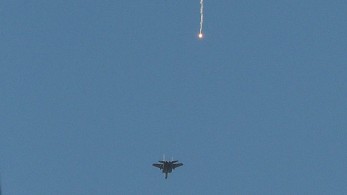 Καζάνι που βράζει η Μέση Ανατολή: το Ισραήλ σφυροκοπά τον Λίβανο