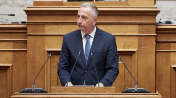 Δίαυλος βουλευτών-κυβέρνησης ο Σταύρος Καλαφάτης