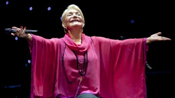 Μαρινέλλα: σταθερή η κατάσταση της υγείας της – Κρίσιμη και η αυριανή μέρα