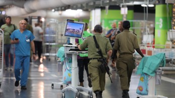 Σε διαφορετικές... αποχρώσεις οι δηλώσεις Χέρτζογκ και Νετανιάχου για τις επιθέσεις στον Λίβανο